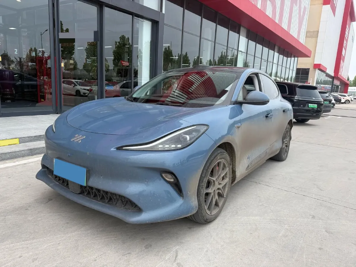 2025 IM LS6 BEV 75KWH,autocango,china used car exporter,china ev exporter,chinese used car exporter,chinese used ev exporter