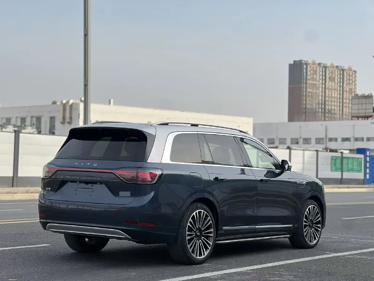 2024 AITO AITO M9 1.5T 152HP L4 REEV 42KWH,autocango,china used car exporter,china ev exporter,chinese used car exporter,chinese used ev exporter