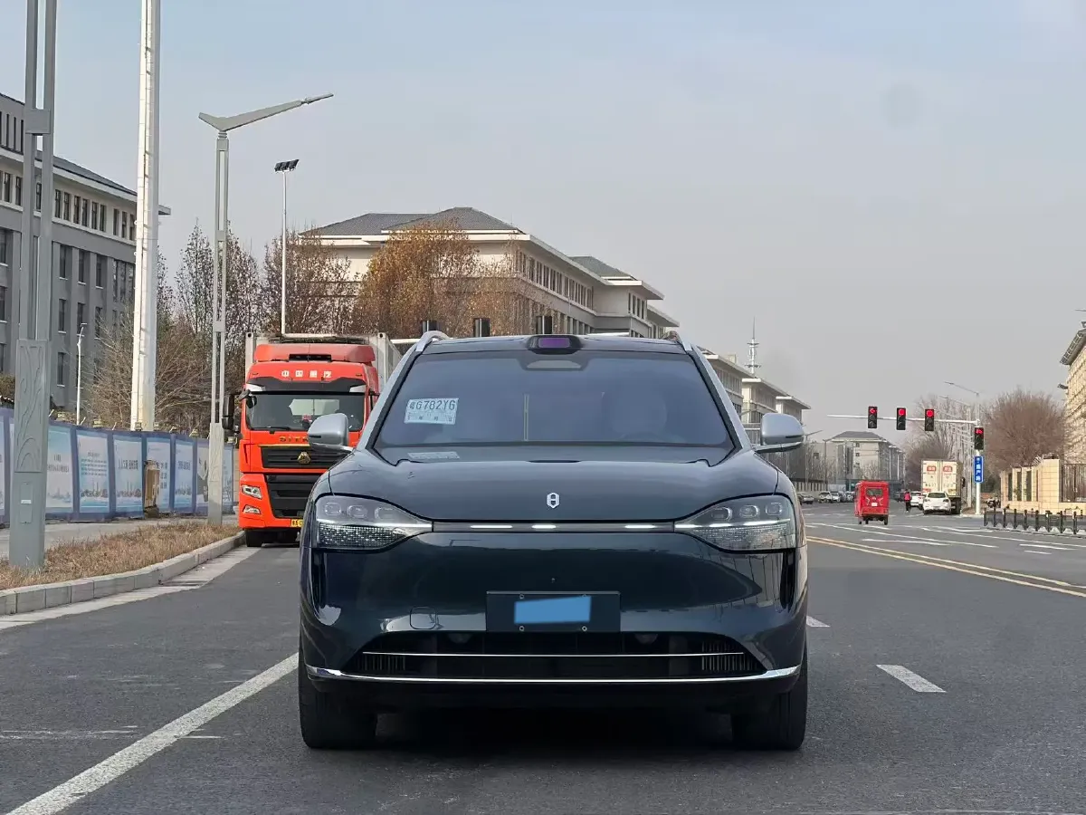 2024 AITO AITO M9 1.5T 152HP L4 REEV 42KWH,autocango,china used car exporter,china ev exporter,chinese used car exporter,chinese used ev exporter