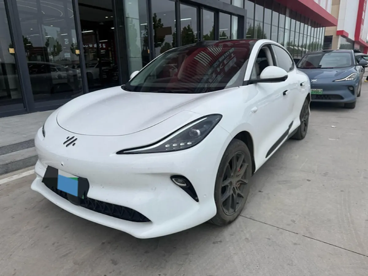 2025 IM LS6 BEV 75KWH,autocango,china used car exporter,china ev exporter,chinese used car exporter,chinese used ev exporter