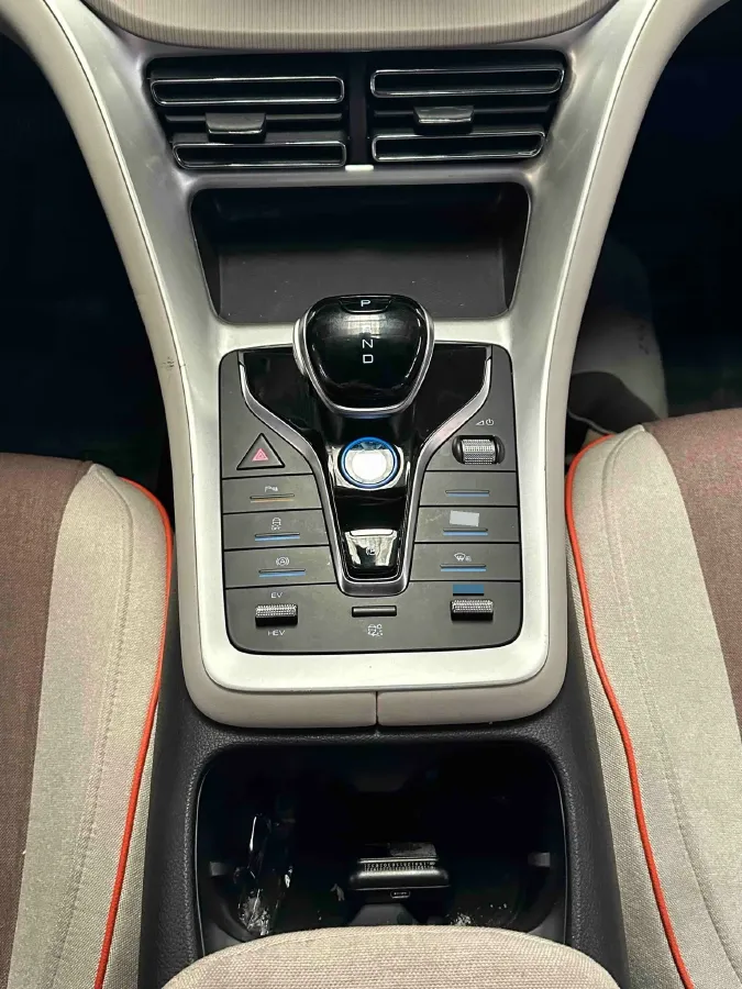 2024 BYD Song Pro 1.5L 110HP L4 E-CVT PHEV 12.9KWH,autocango,china used car exporter,china ev exporter,chinese used car exporter,chinese used ev exporter