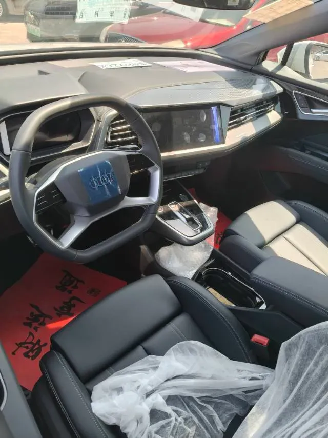 2024 Audi Q4 e-tron BEV 84.8KWH,autocango,china used car exporter,china ev exporter,chinese used car exporter,chinese used ev exporter