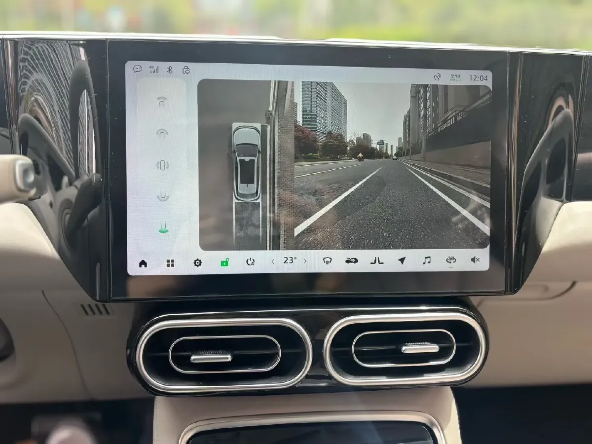 2023 Leapmotor C11 Range Extended 131HP REEV 30.1KWH,autocango,china used car exporter,china ev exporter,chinese used car exporter,chinese used ev exporter