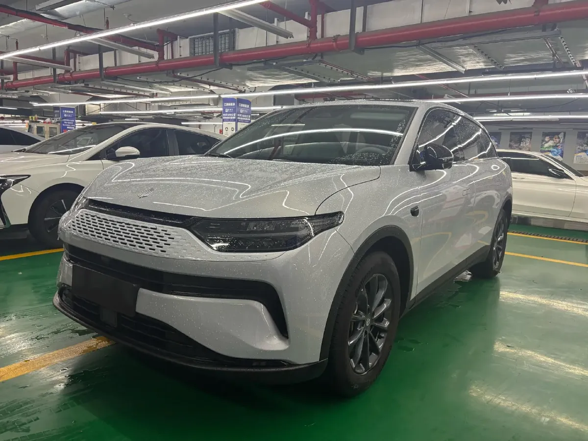 2023 Leapmotor C11 Range Extended 131HP REEV 30.1KWH,autocango,china used car exporter,china ev exporter,chinese used car exporter,chinese used ev exporter