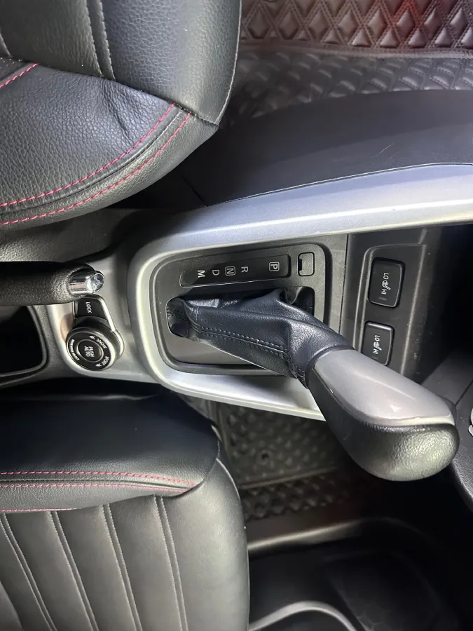 2016 Suzuki Vitara 1.4T 140HP L4 6AT,autocango,china used car exporter,china ev exporter,chinese used car exporter,chinese used ev exporter