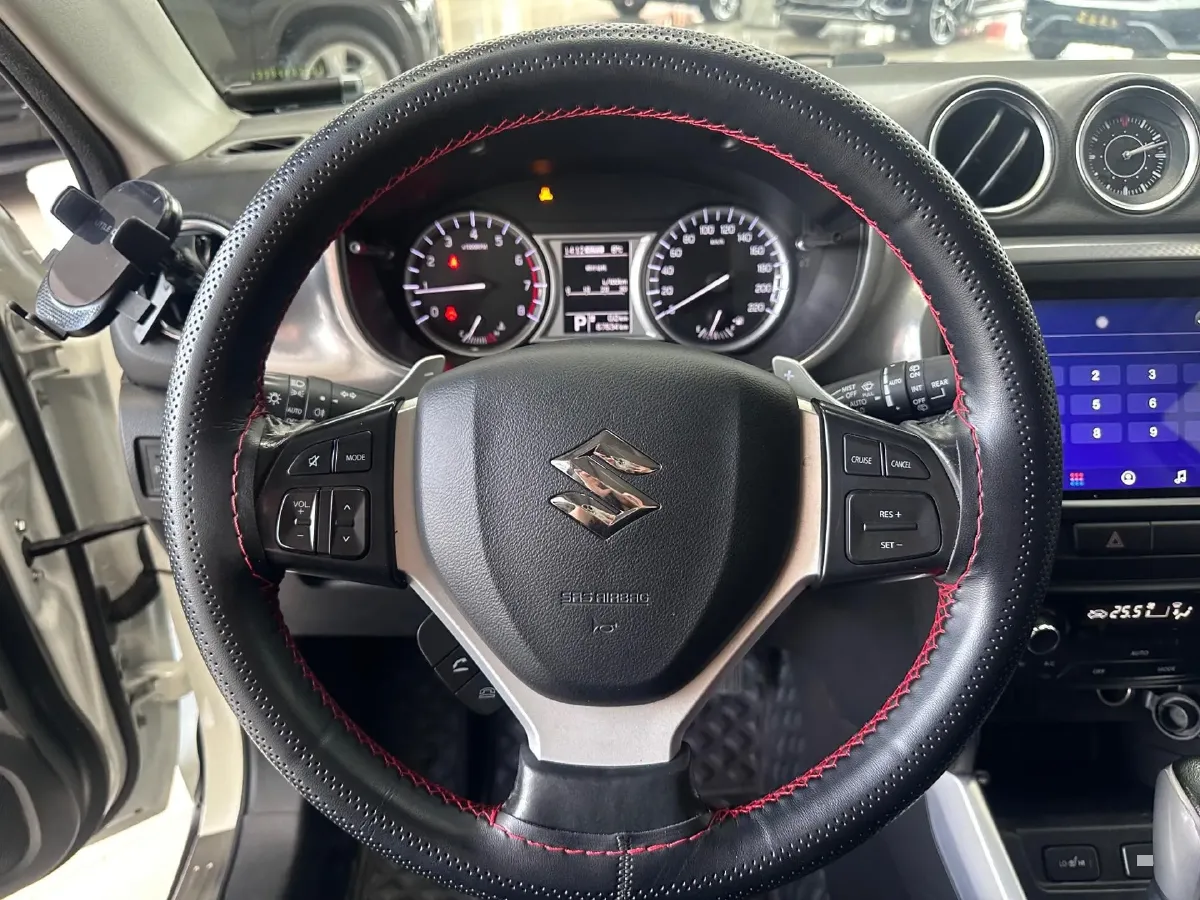 2016 Suzuki Vitara 1.4T 140HP L4 6AT,autocango,china used car exporter,china ev exporter,chinese used car exporter,chinese used ev exporter