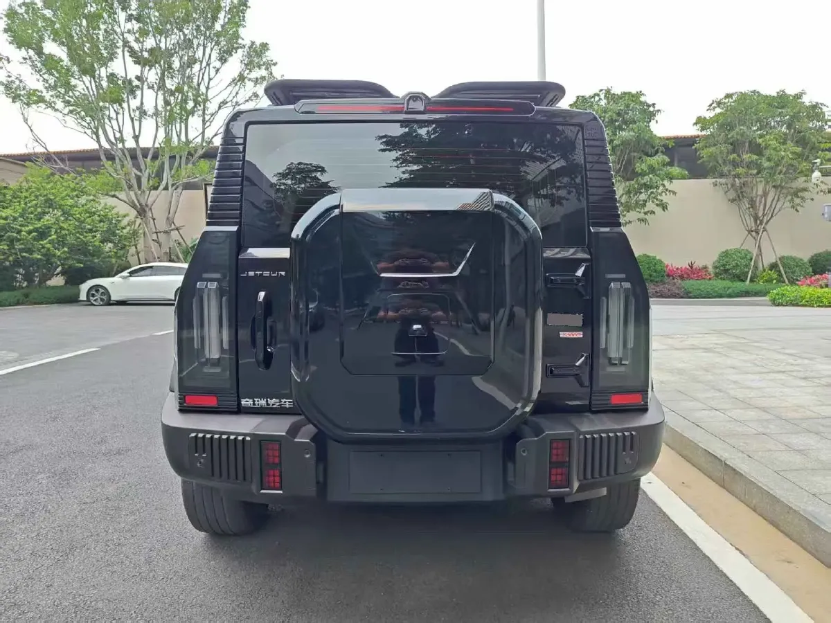 2023 Jetour Traveller 2.0T 254HP L4 7DCT,autocango,china used car exporter,china ev exporter,chinese used car exporter,chinese used ev exporter