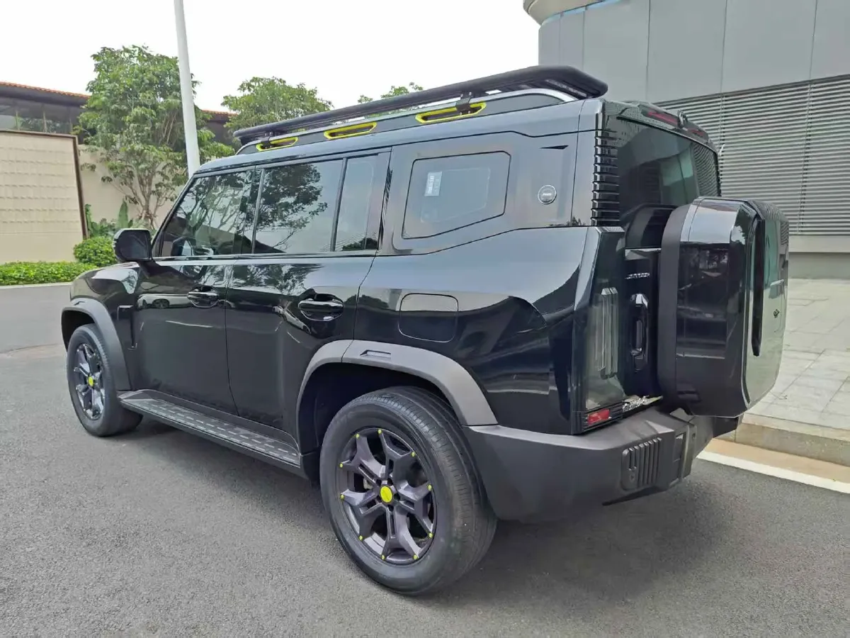 2023 Jetour Traveller 2.0T 254HP L4 7DCT,autocango,china used car exporter,china ev exporter,chinese used car exporter,chinese used ev exporter