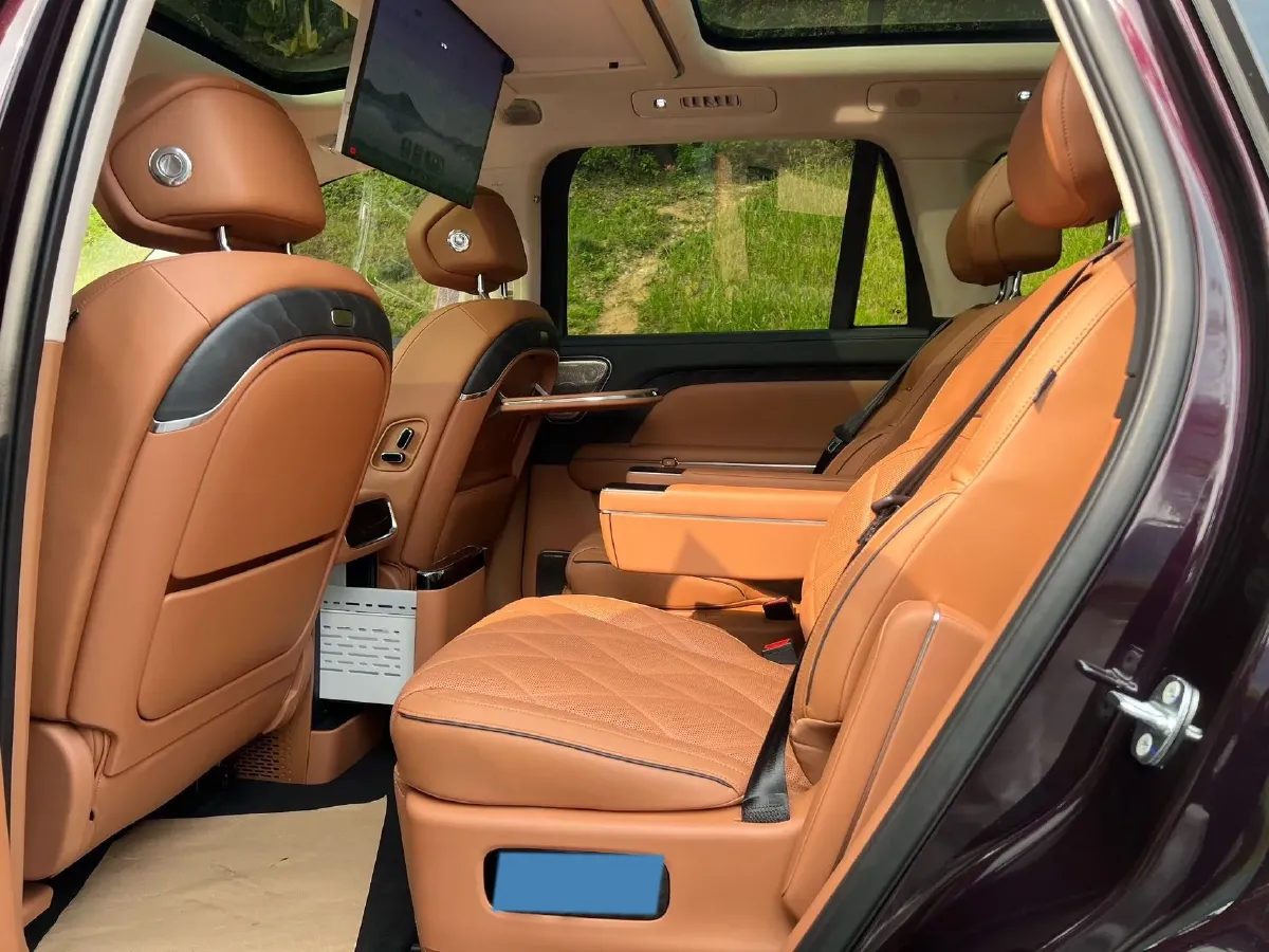 2026 Voyah 9L 1.5T 150HP L4 PHEV,autocango,china used car exporter,china ev exporter,chinese used car exporter,chinese used ev exporter