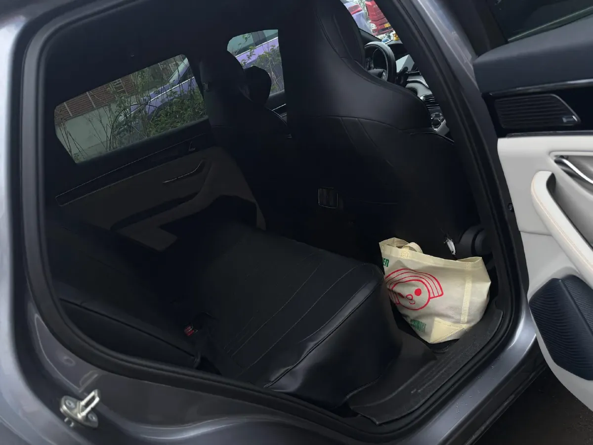 2022 Hyundai Tucson 2.0L 150HP L4 6AT Hybrid,autocango,china used car exporter,china ev exporter,chinese used car exporter,chinese used ev exporter