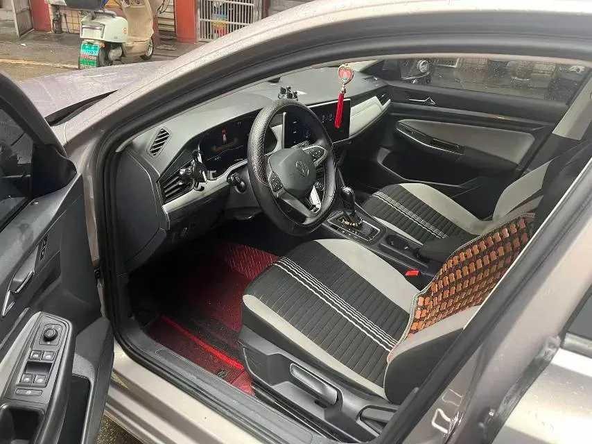 2023 Volkswagen Bora 1.2T 116HP L4 7DCT,autocango,china used car exporter,china ev exporter,chinese used car exporter,chinese used ev exporter