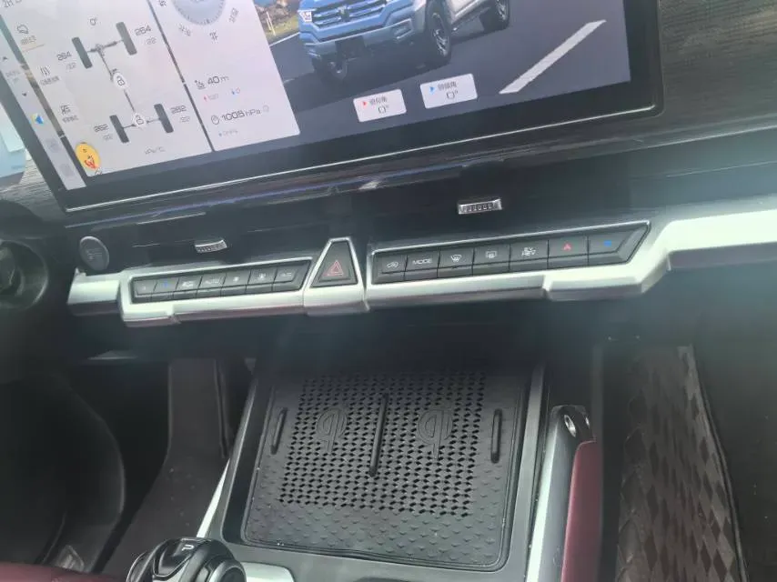 2024 JAC Refine RefineRF8 2.0T 253HP L4 8AT,autocango,china used car exporter,china ev exporter,chinese used car exporter,chinese used ev exporter