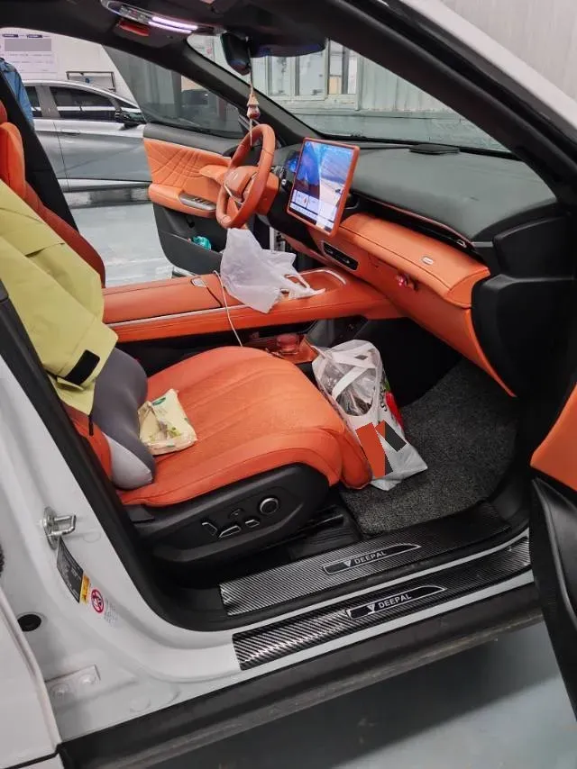 2024 JAC Refine RefineRF8 2.0T 253HP L4 8AT,autocango,china used car exporter,china ev exporter,chinese used car exporter,chinese used ev exporter