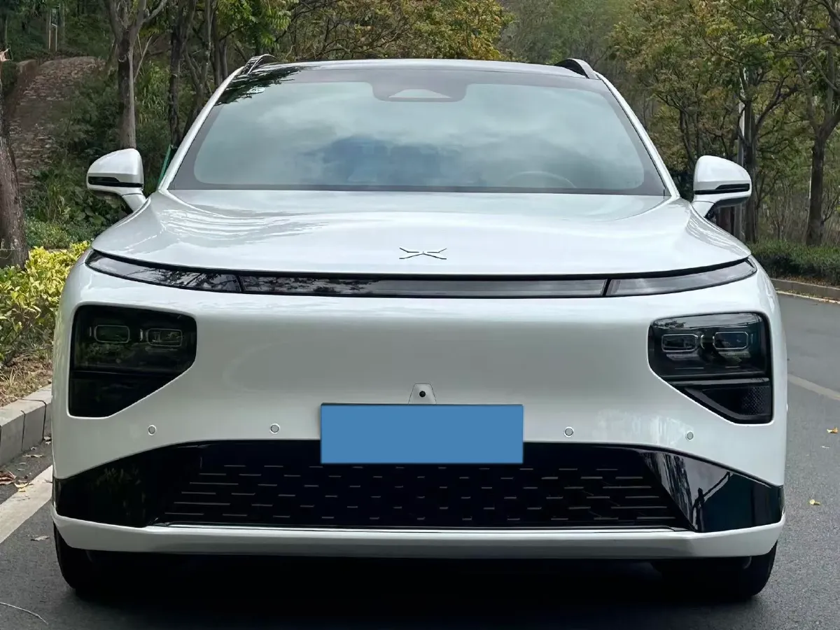 2024 Xpeng G9 BEV 98KWH,autocango,china used car exporter,china ev exporter,chinese used car exporter,chinese used ev exporter