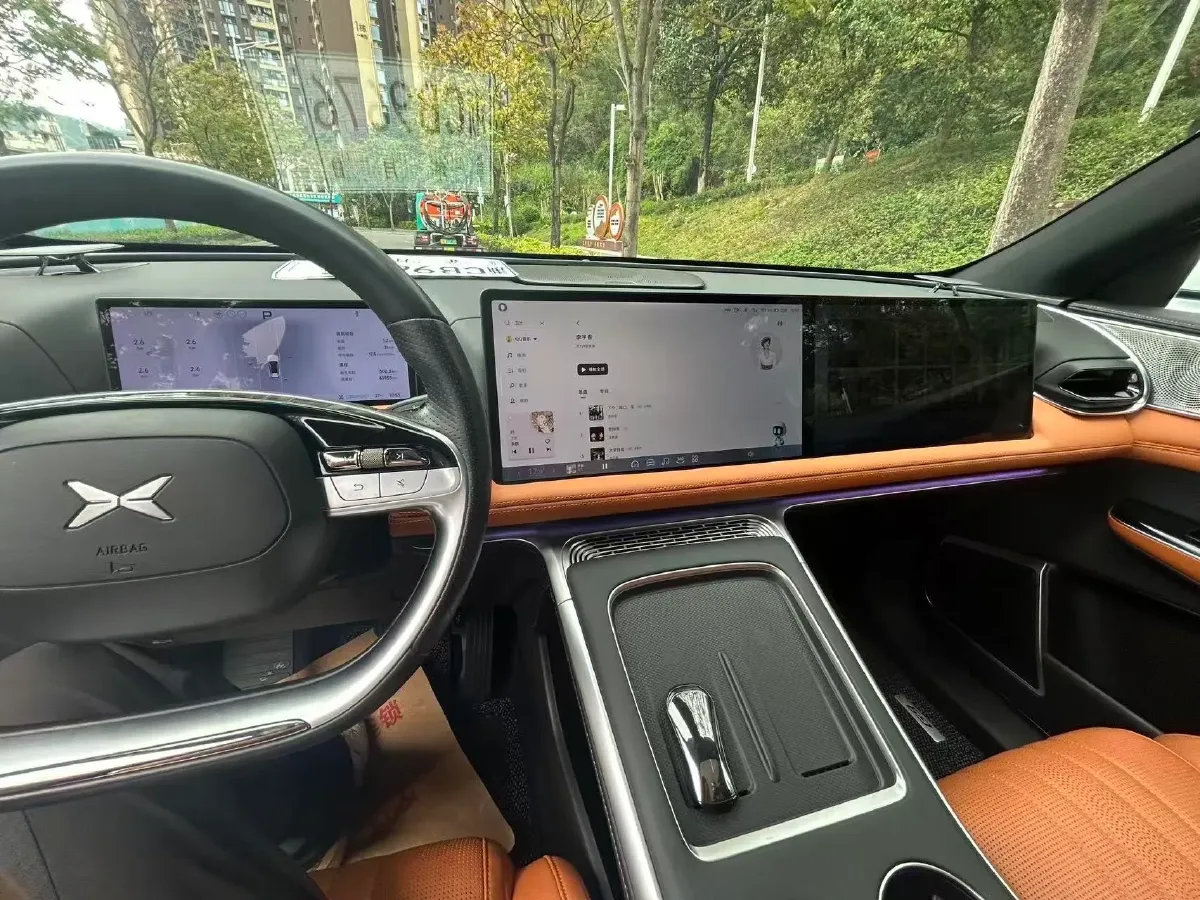 2024 Xpeng G9 BEV 98KWH,autocango,china used car exporter,china ev exporter,chinese used car exporter,chinese used ev exporter