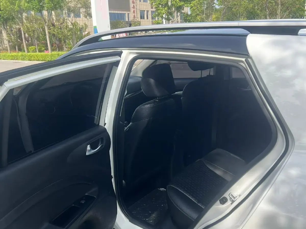 2019 Kia KX1 1.4L 100HP L4 6AT,autocango,china used car exporter,china ev exporter,chinese used car exporter,chinese used ev exporter