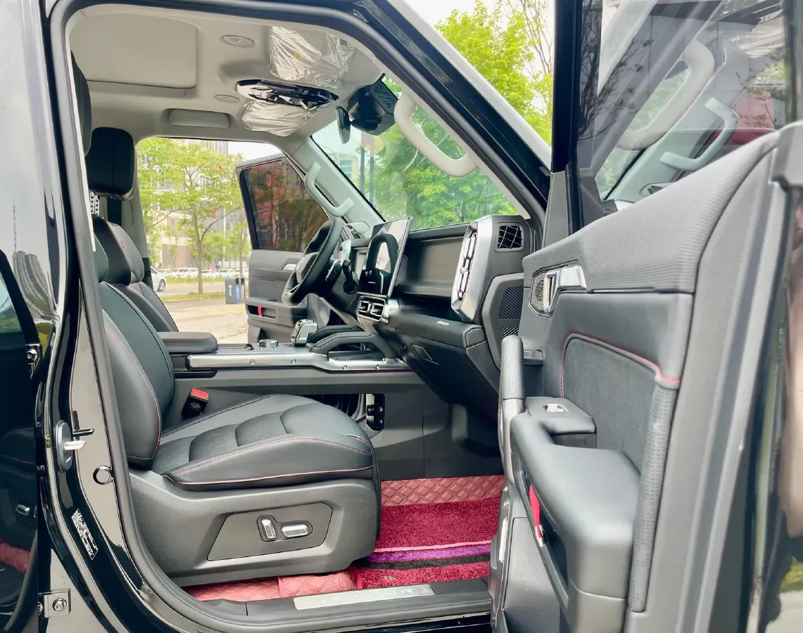 2025 Jetour Traveller 2.0T 254HP L4 8AT,autocango,china used car exporter,china ev exporter,chinese used car exporter,chinese used ev exporter