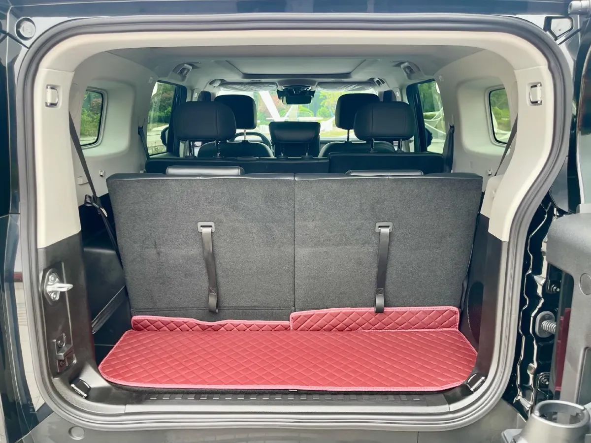 2025 Jetour Traveller 2.0T 254HP L4 8AT,autocango,china used car exporter,china ev exporter,chinese used car exporter,chinese used ev exporter