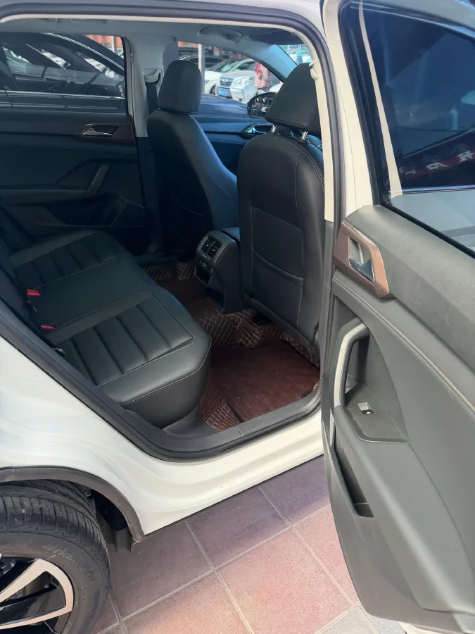 2021 Volkswagen Tharu 1.4T 150HP L4 7DCT,autocango,china used car exporter,china ev exporter,chinese used car exporter,chinese used ev exporter