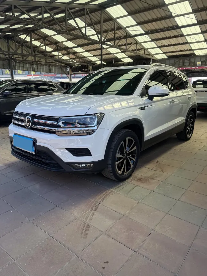 2021 Volkswagen Tharu 1.4T 150HP L4 7DCT,autocango,china used car exporter,china ev exporter,chinese used car exporter,chinese used ev exporter