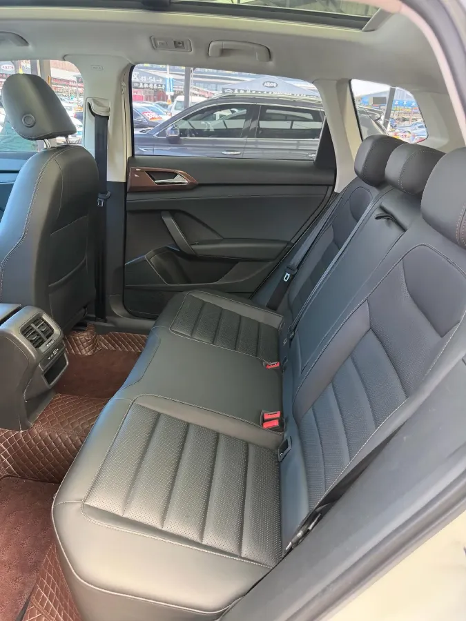 2021 Volkswagen Tharu 1.4T 150HP L4 7DCT,autocango,china used car exporter,china ev exporter,chinese used car exporter,chinese used ev exporter