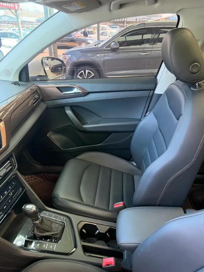 2021 Volkswagen Tharu 1.4T 150HP L4 7DCT,autocango,china used car exporter,china ev exporter,chinese used car exporter,chinese used ev exporter