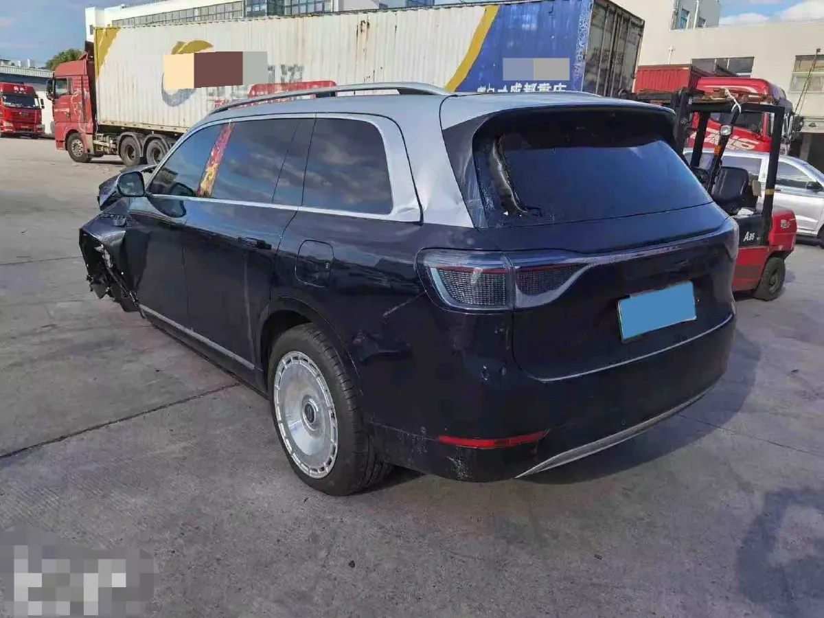 2024 AITO AITO M9 1.5T 152HP L4 REEV 42KWH,autocango,china used car exporter,china ev exporter,chinese used car exporter,chinese used ev exporter