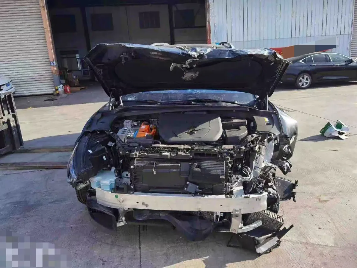 2024 AITO AITO M9 1.5T 152HP L4 REEV 42KWH,autocango,china used car exporter,china ev exporter,chinese used car exporter,chinese used ev exporter