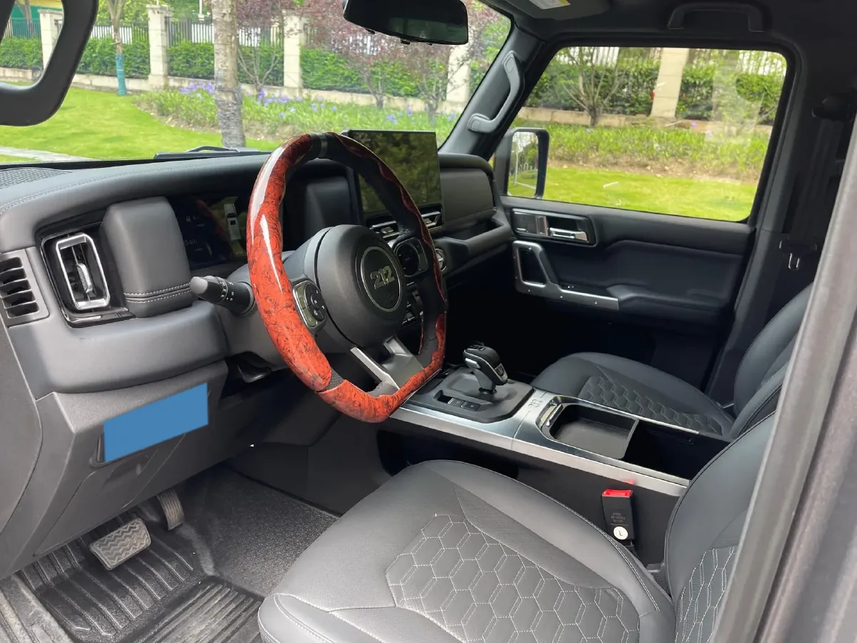 2024 212 212 T01 2.0T 252HP L4 8AT,autocango,china used car exporter,china ev exporter,chinese used car exporter,chinese used ev exporter