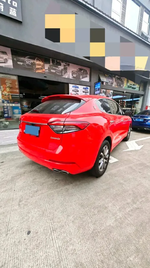 2022 Maserati Levante 2.0T 330HP L4 8AT,autocango,china used car exporter,china ev exporter,chinese used car exporter,chinese used ev exporter