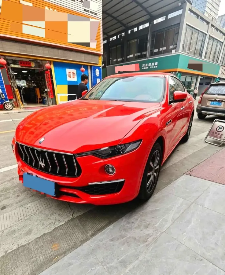 2022 Maserati Levante 2.0T 330HP L4 8AT,autocango,china used car exporter,china ev exporter,chinese used car exporter,chinese used ev exporter
