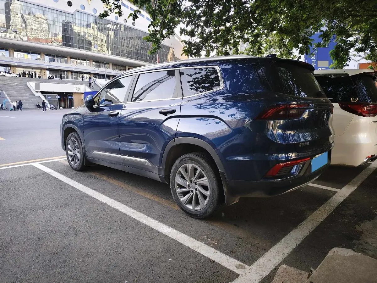 2023 Livan 9 BEV 66.57KWH,autocango,china used car exporter,china ev exporter,chinese used car exporter,chinese used ev exporter