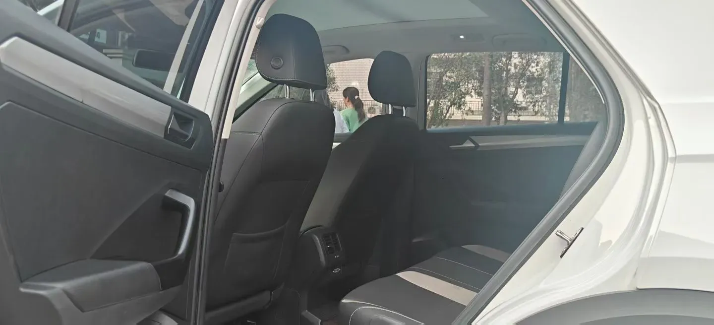 2022 Volkswagen T-Roc 1.4T 150HP L4 7DCT,autocango,china used car exporter,china ev exporter,chinese used car exporter,chinese used ev exporter