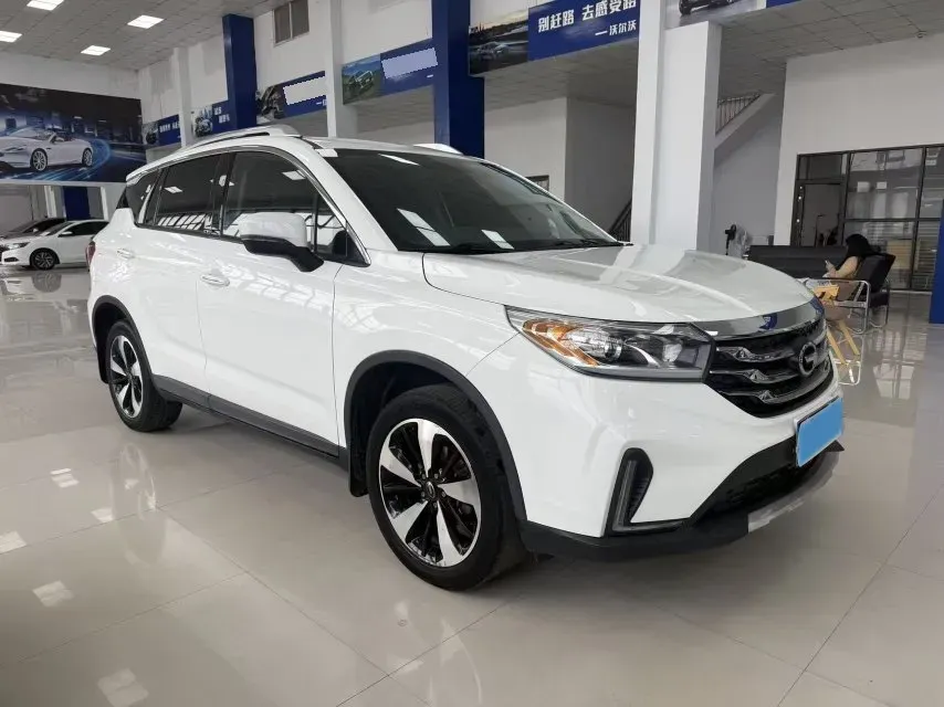 2019 GAC Trumpchi GS4 1.5T 169HP L4 6MT,autocango,china used car exporter,china ev exporter,chinese used car exporter,chinese used ev exporter