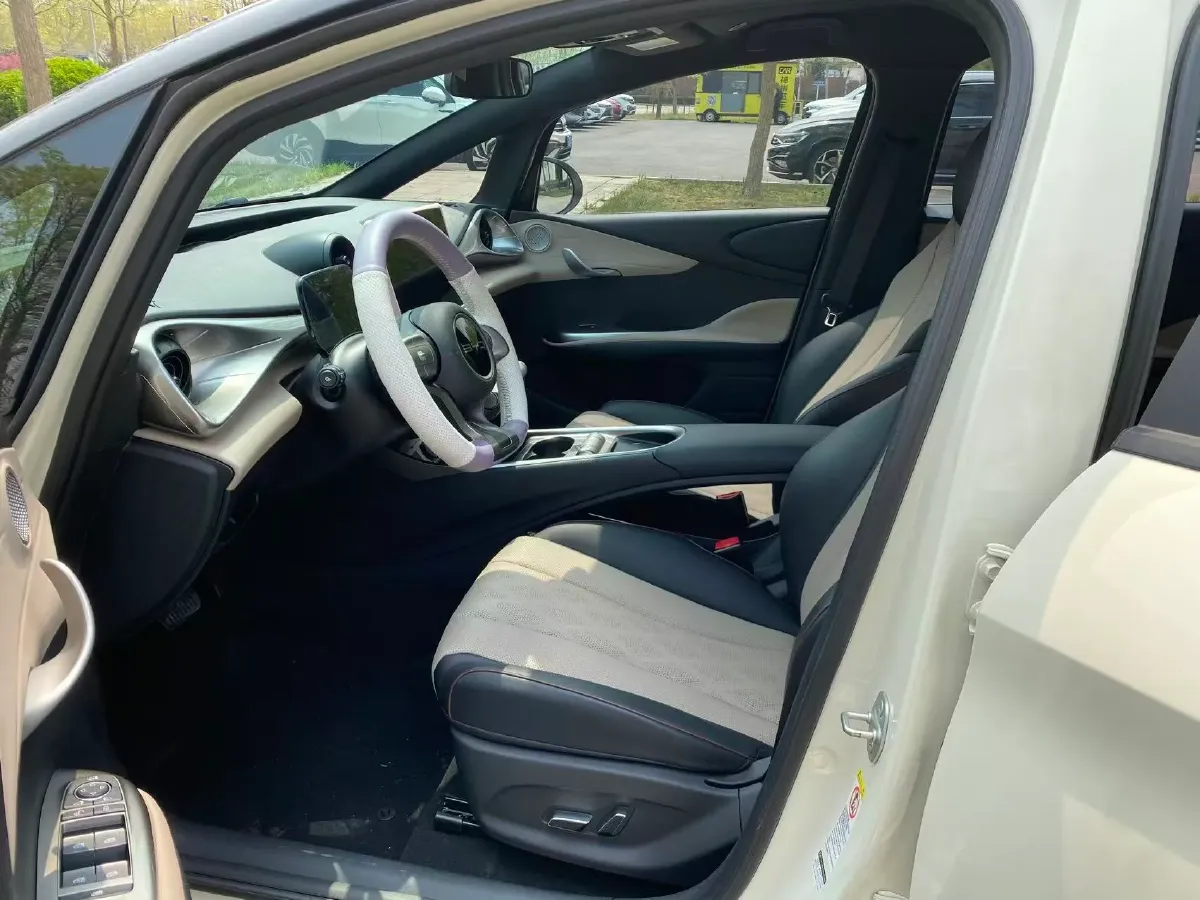 2023 BYD Dolphin BEV 44.928KWH,autocango,china used car exporter,china ev exporter,chinese used car exporter,chinese used ev exporter