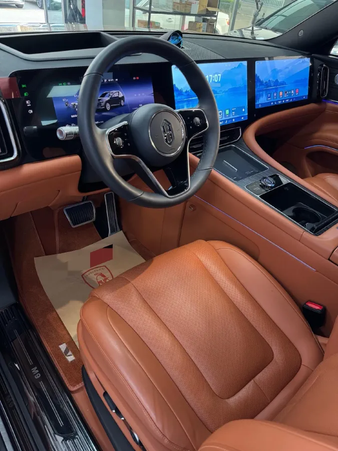 2024 AITO AITO M9 1.5T 152HP L4 REEV 42KWH,autocango,china used car exporter,china ev exporter,chinese used car exporter,chinese used ev exporter