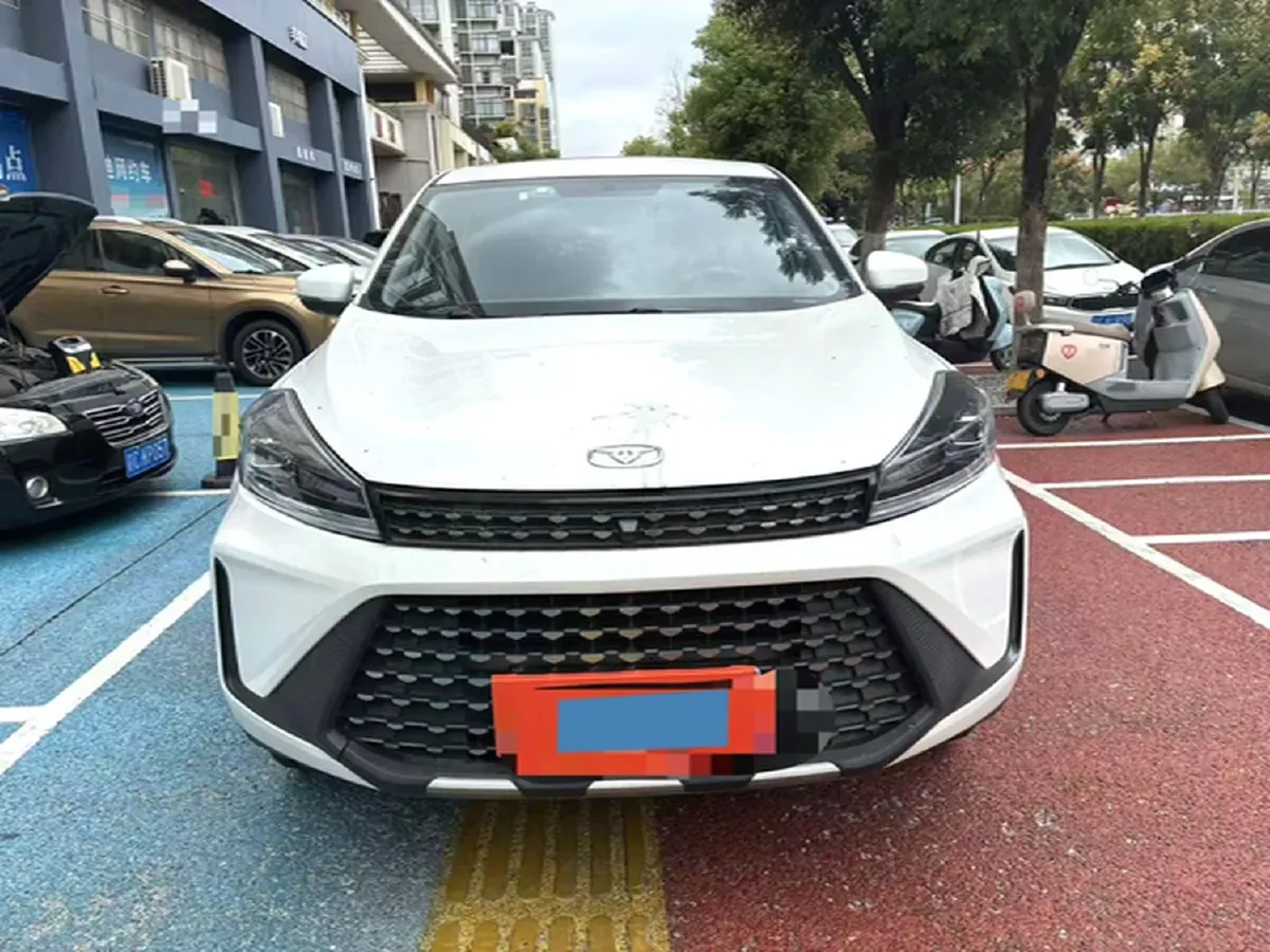 2020 KaiYi XuanJie 1.5L 116HP L4 5MT,autocango,china used car exporter,china ev exporter,chinese used car exporter,chinese used ev exporter