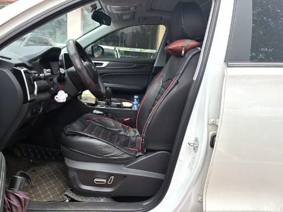 2020 KaiYi XuanJie 1.5L 116HP L4 5MT,autocango,china used car exporter,china ev exporter,chinese used car exporter,chinese used ev exporter