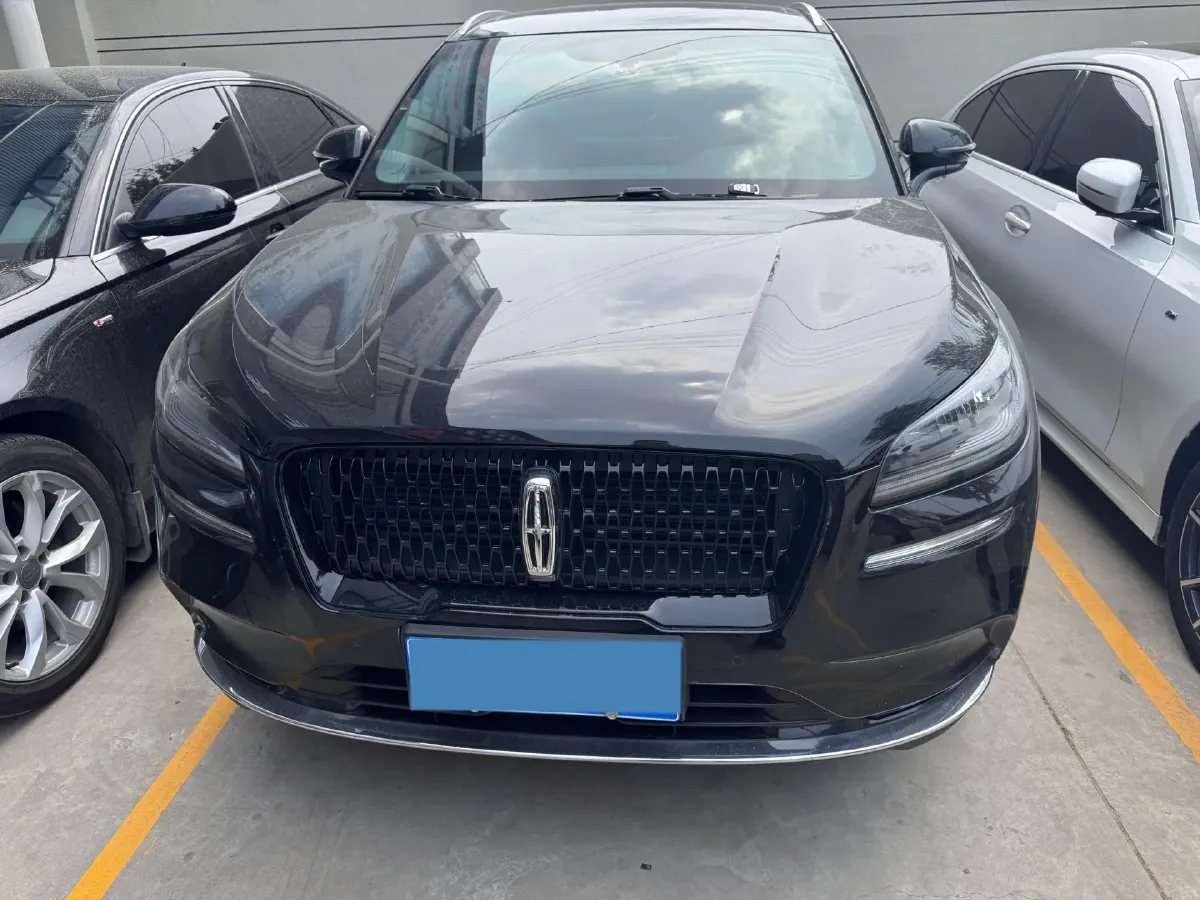 2022 Lincoln Corsair 2.0T 245HP L4 8AT,autocango,china used car exporter,china ev exporter,chinese used car exporter,chinese used ev exporter