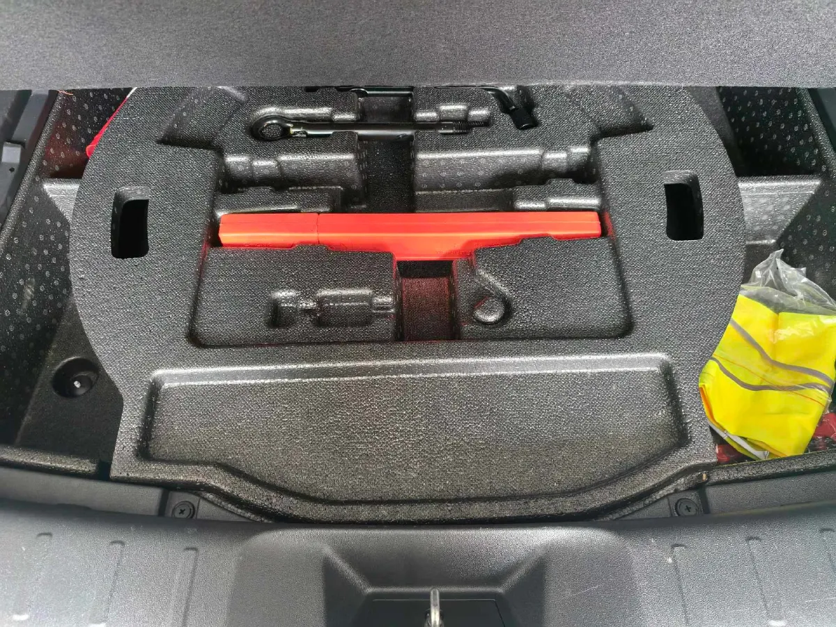 2023 ChangAn UNI-K 2.0T 233HP L4 8AT,autocango,china used car exporter,china ev exporter,chinese used car exporter,chinese used ev exporter