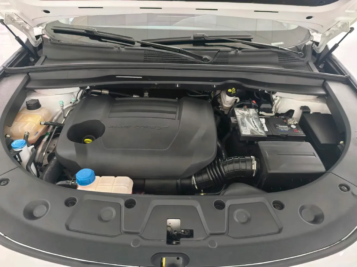 2023 ChangAn UNI-K 2.0T 233HP L4 8AT,autocango,china used car exporter,china ev exporter,chinese used car exporter,chinese used ev exporter