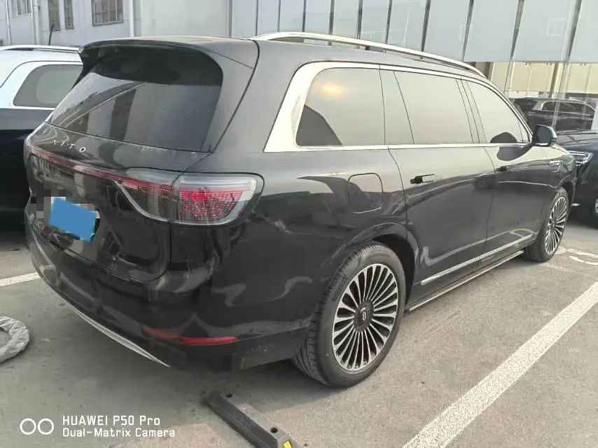 2025 AITO AITO M9 REEV 160HP REEV 52KWH,autocango,china used car exporter,china ev exporter,chinese used car exporter,chinese used ev exporter