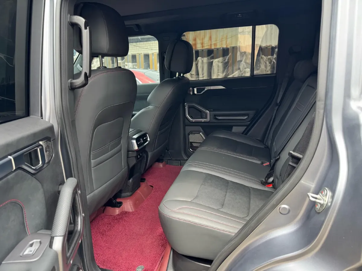 2024 Jetour ShanHai TravellerC-DM 1.5T 156HP L4 3DHT PHEV 43.24KWH,autocango,china used car exporter,china ev exporter,chinese used car exporter,chinese used ev exporter