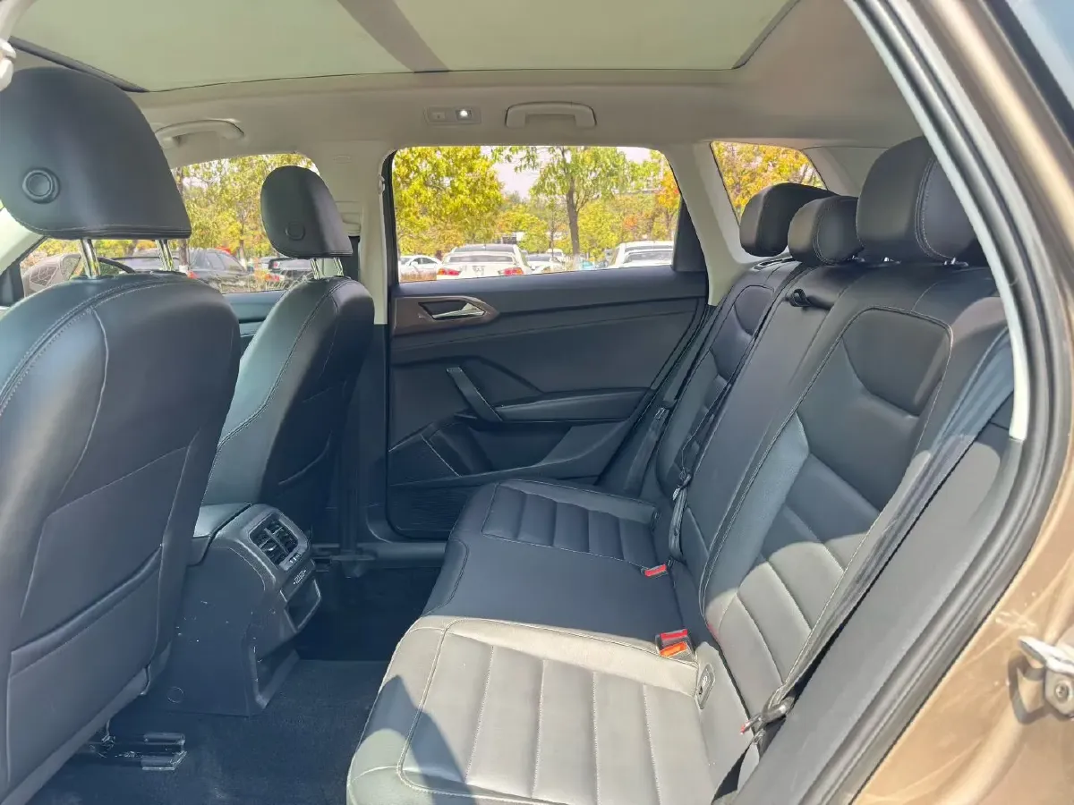 2019 Honda CR-V 1.5T 193HP L4 CVT,autocango,china used car exporter,china ev exporter,chinese used car exporter,chinese used ev exporter