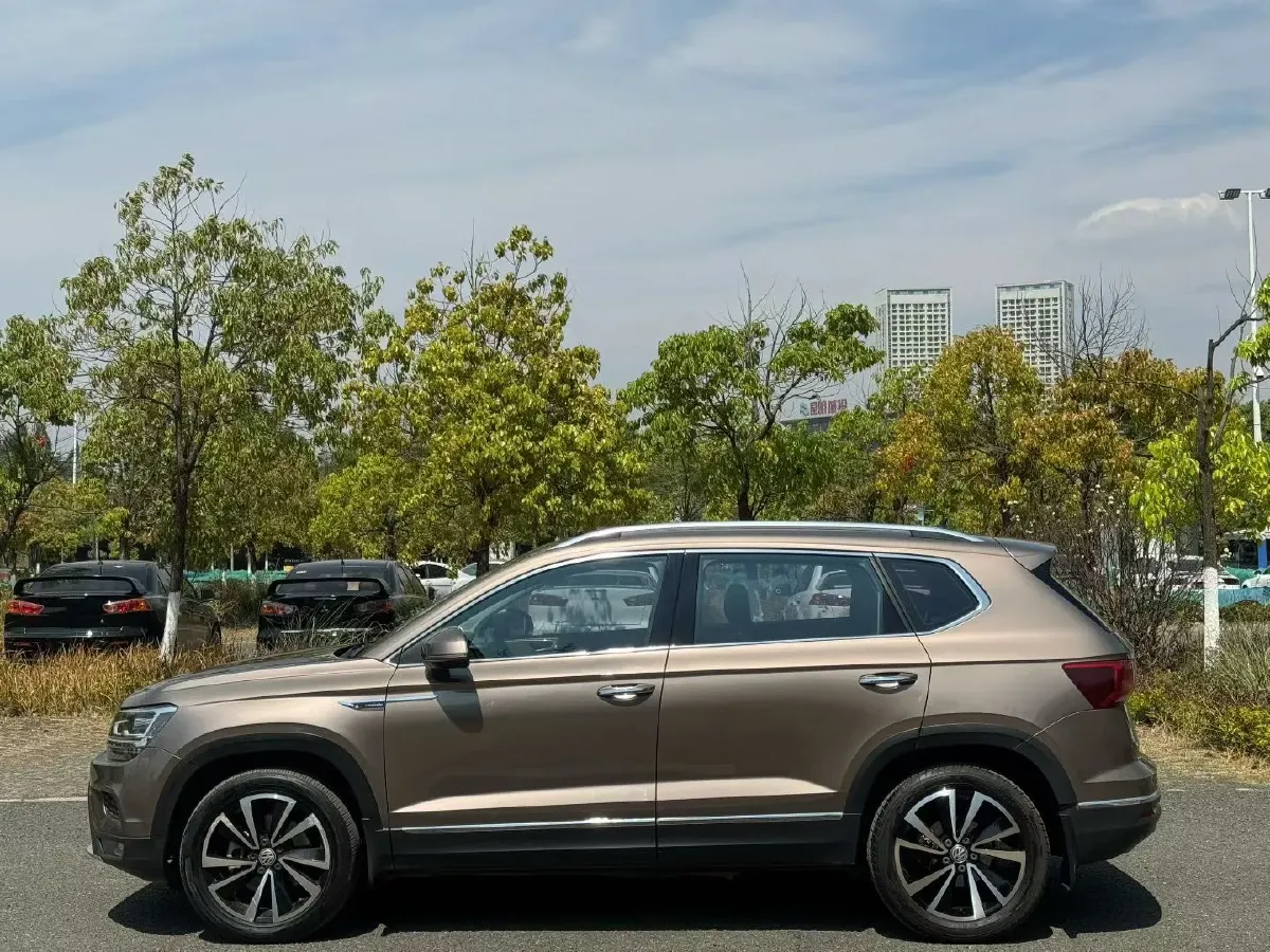 2019 Honda CR-V 1.5T 193HP L4 CVT,autocango,china used car exporter,china ev exporter,chinese used car exporter,chinese used ev exporter