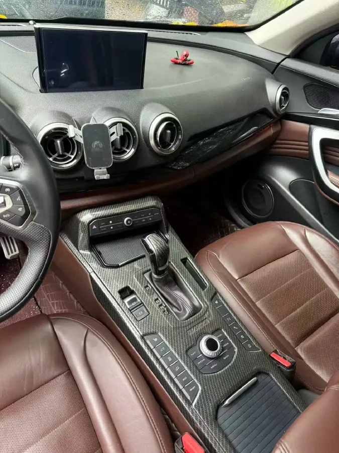 2017 WEY VV7 2.0T 234HP L4 7DCT,autocango,china used car exporter,china ev exporter,chinese used car exporter,chinese used ev exporter