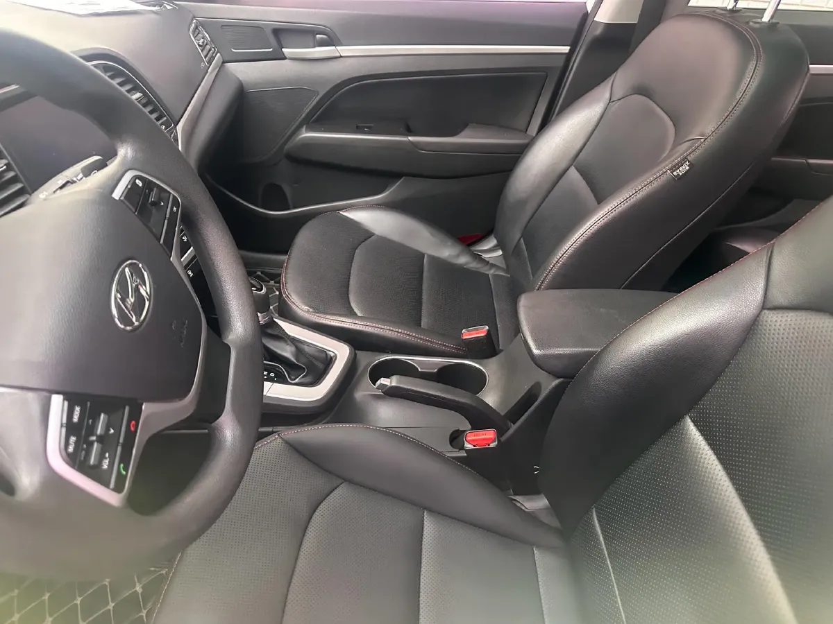 2018 Hyundai Elantra 1.6L 130HP L4 6AT,autocango,china used car exporter,china ev exporter,chinese used car exporter,chinese used ev exporter