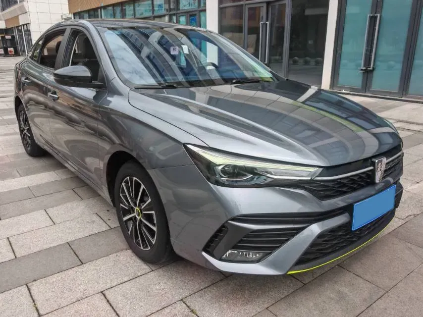 2021 Roewe i5 1.5L 120HP L4 5MT,autocango,china used car exporter,china ev exporter,chinese used car exporter,chinese used ev exporter