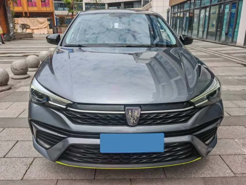 2021 Roewe i5 1.5L 120HP L4 5MT,autocango,china used car exporter,china ev exporter,chinese used car exporter,chinese used ev exporter
