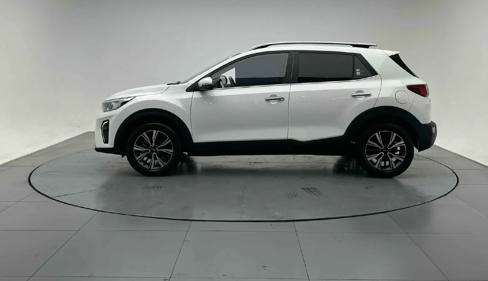 2021 Kia KX1 1.4L 100HP L4 6AT,autocango,china used car exporter,china ev exporter,chinese used car exporter,chinese used ev exporter